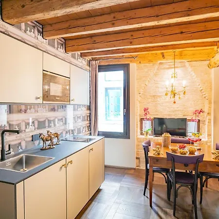 Apartment Corte Rubbi 8 Luxury Two-bedroom -dimora Italia - Venice