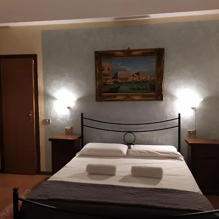 Guest house Residenza Grisostomo 3*