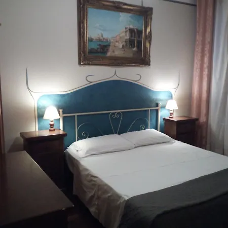 Guest house Residenza Grisostomo 3*