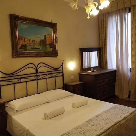 Residenza Grisostomo 3* Venice