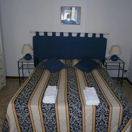 Bed & Breakfast Al Tramonto Dorato 2*