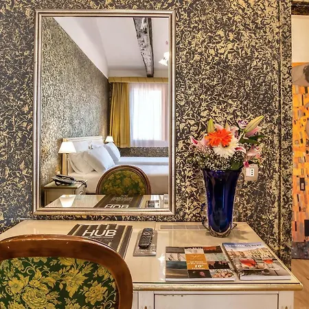 Hotel La Fenice Et Des Artistes Venetië