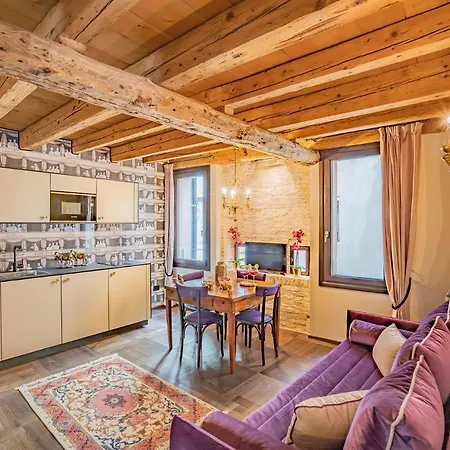 Corte Rubbi 8 Luxury Two-bedroom -dimora Italia - Apartment Venice