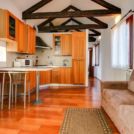 Ramo Venier By Halldis * Venice