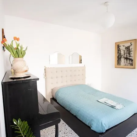San Marcuola Apartment *