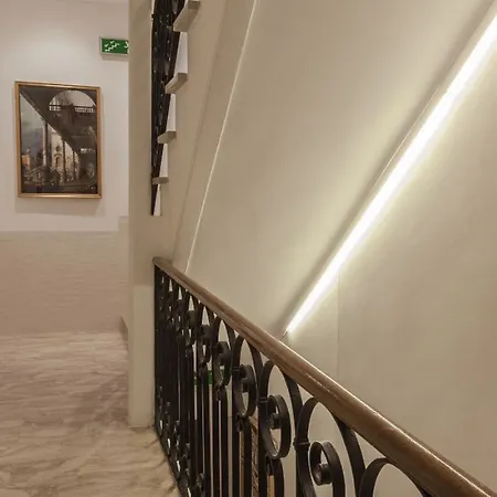 Ca' San Trovaso - 6 2*