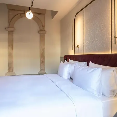 Luxury Palazzo Nani Apartment Venice