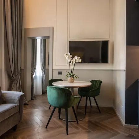 Luxury Palazzo Nani *