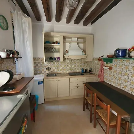 Residenza Oleandro Rosa Apartment Venice