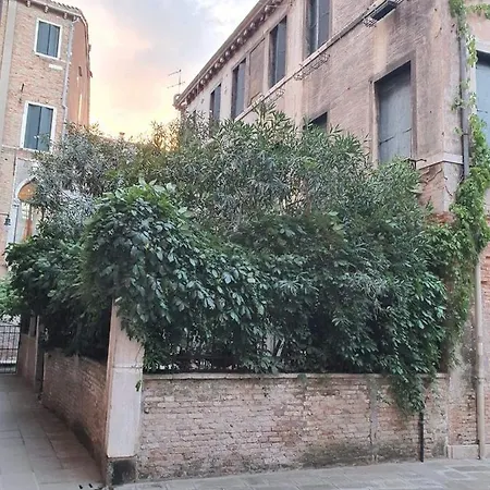 Residenza Oleandro Rosa Venice