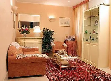 Eden Hotel