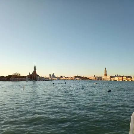 Venice San Marco Lovely Attic Two Bedroom Ac - Wi-Fi *