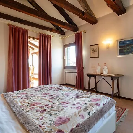 Palazzo Gradenigo By Wonderful Italy * Venice