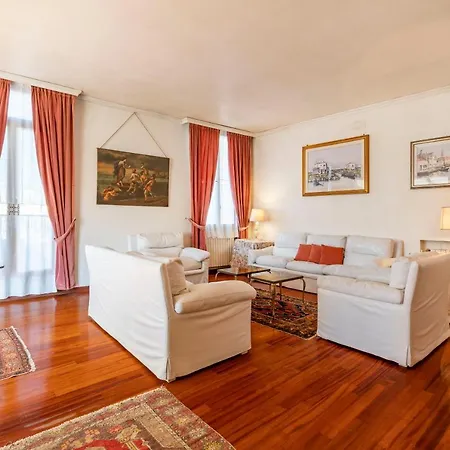 Apartment Palazzo Gradenigo By Wonderful Italy Venice