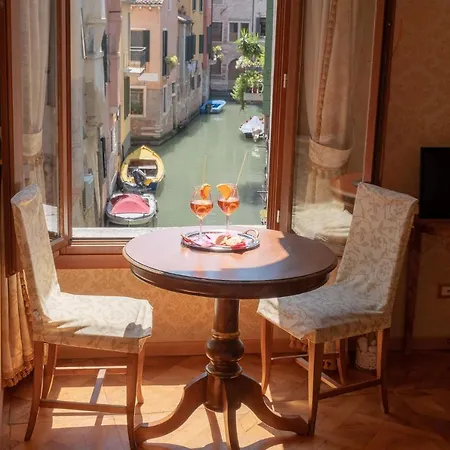 Bed & Breakfast Dimora Al Doge Beato Vista Canale Venice
