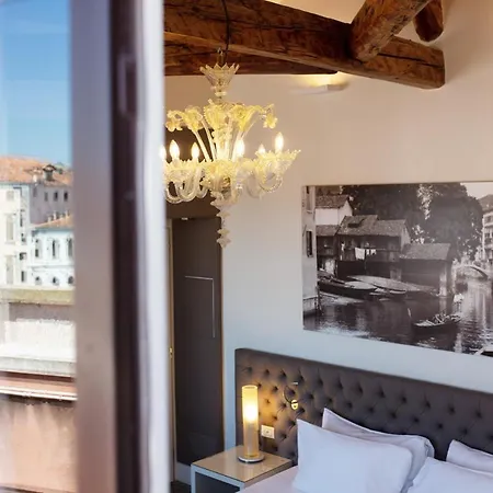 Отель Palazzo Barocci 4*