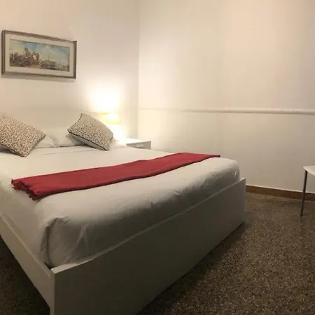 Castello First Apartment *