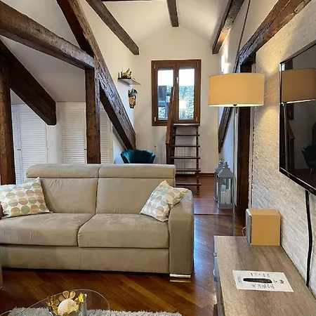 Casa Jaqueline Venice