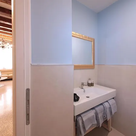 Hammam Apartment *