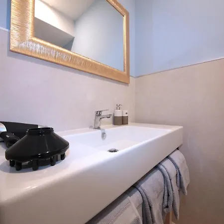 Hammam Apartment
