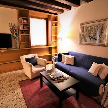 Apartment San Marco With Canal View Venice