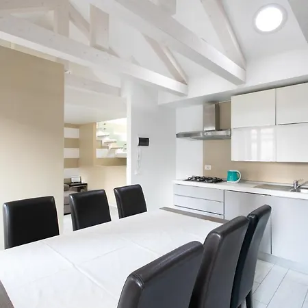 Corte Del Tintor Apartment