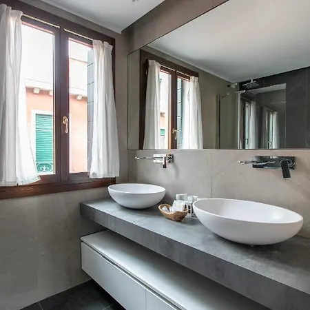 Residenza Pomponi Deluxe 아파트 *