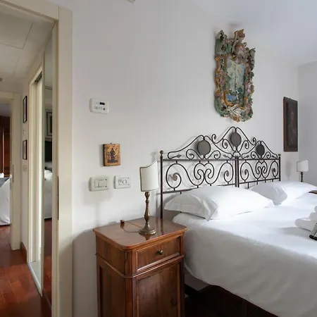 Ca' Al Giglio - Vista Canale Apartment *