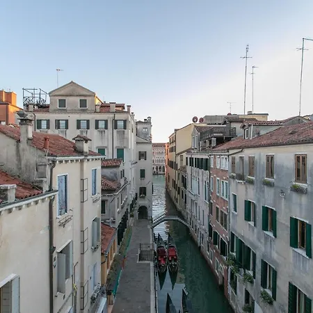 Ca' Al Giglio - Vista Canale Apartment Venice