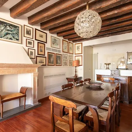 Ca' Al Giglio - Vista Canale Apartment *