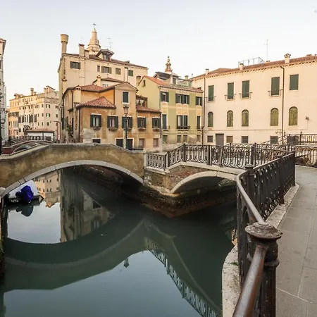 Santa Maria Formosa Terrace R&r * Venise
