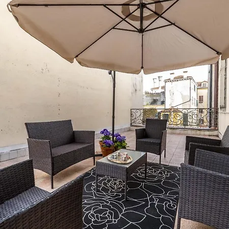Appartement Tolentini Canal View & Terrace By Wonderful Italy
