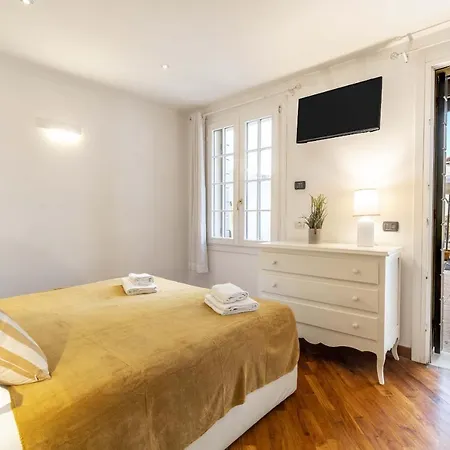 Tolentini Canal View & Terrace By Wonderful Italy Appartement Venetië
