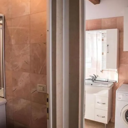 Salamon Apartment