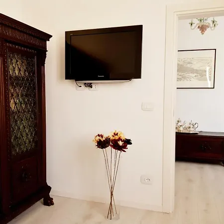 Apartment Ca' Dea Gondoea *