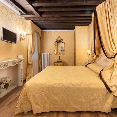 Residenza La Loggia Bed and breakfast Venecia