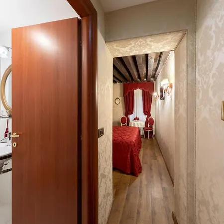 Residenza La Loggia Bed and breakfast Venecia