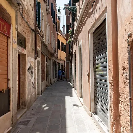 Ca Silva, Vicino Biennale Apartment Venice