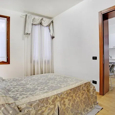 Apartment Bricola Biennale Venice