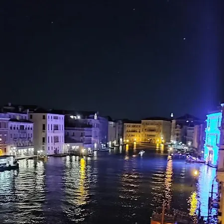Ca' Angeli Nocleg ze śniadaniem 3*