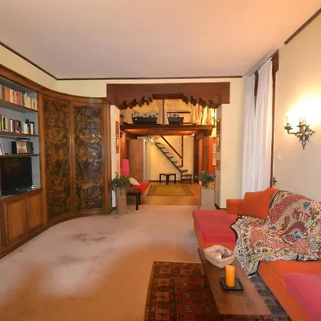 Castello 5888 C, Santa Marina, Calle Marcello, Loft Venecia
