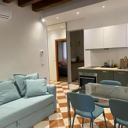 Ca' Degli Specchieri - A Due Passi Da Piazza San Marco Venezia