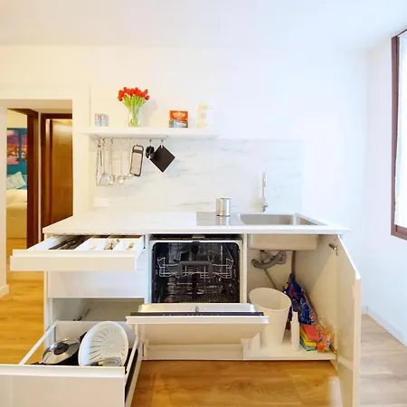 Appartamento Calle Dei Fabbri Marble *