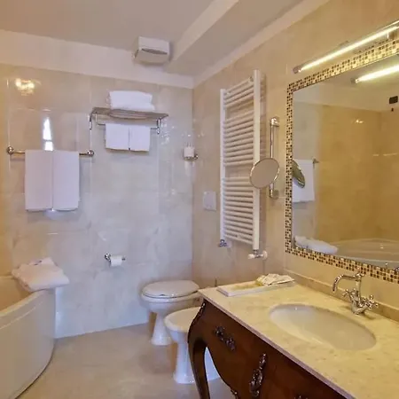 Pesaro Palace 4* Wenecja