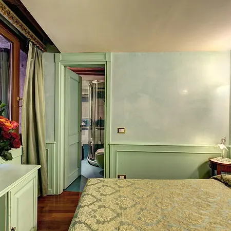 Guest house Palazzo La Scala 3*