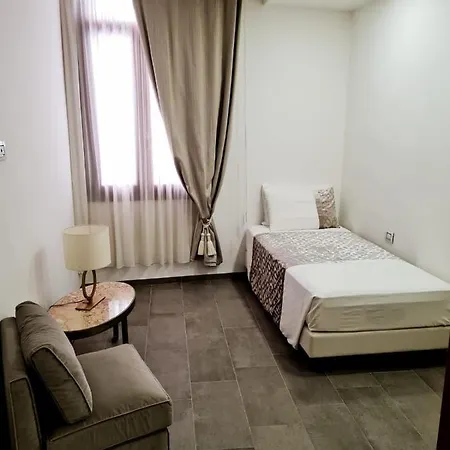 Appartamento With Private Courtyard Venezia