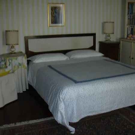 At A Palazzo Bed & Breakfast Venice