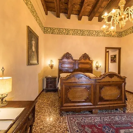Palazzo Priuli 4* Venezia