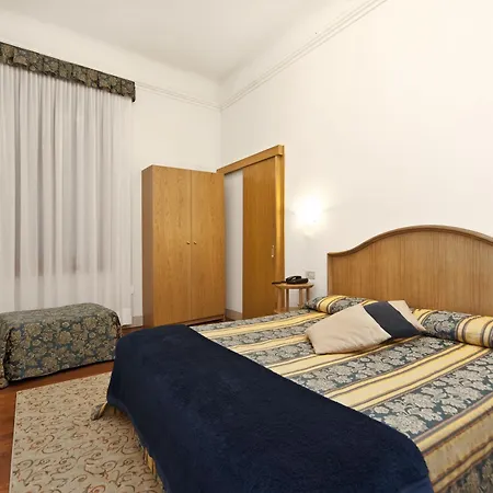 Hotel Fava 2*