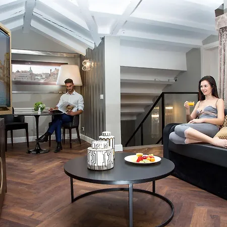 Hotel Bw Premier Collection Chc Continental 4*
